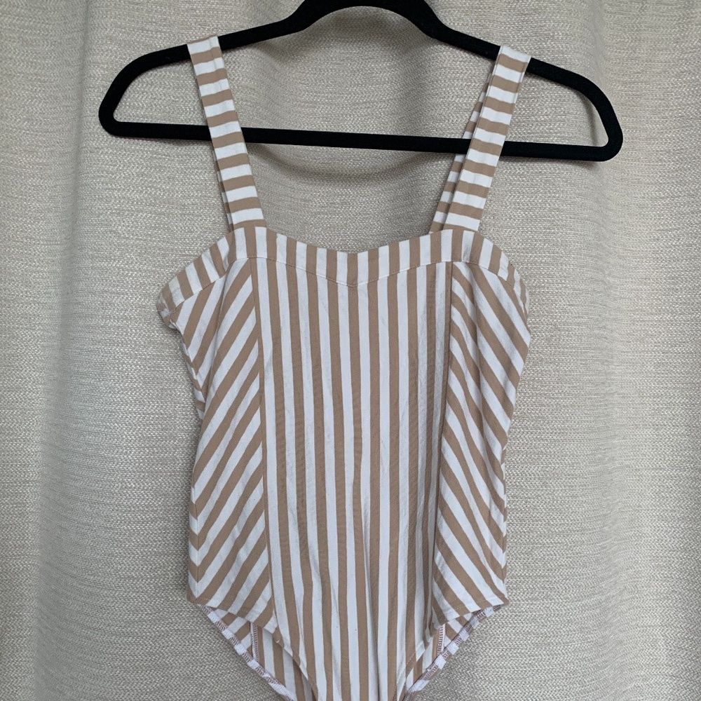 Striped fitted bodysuit